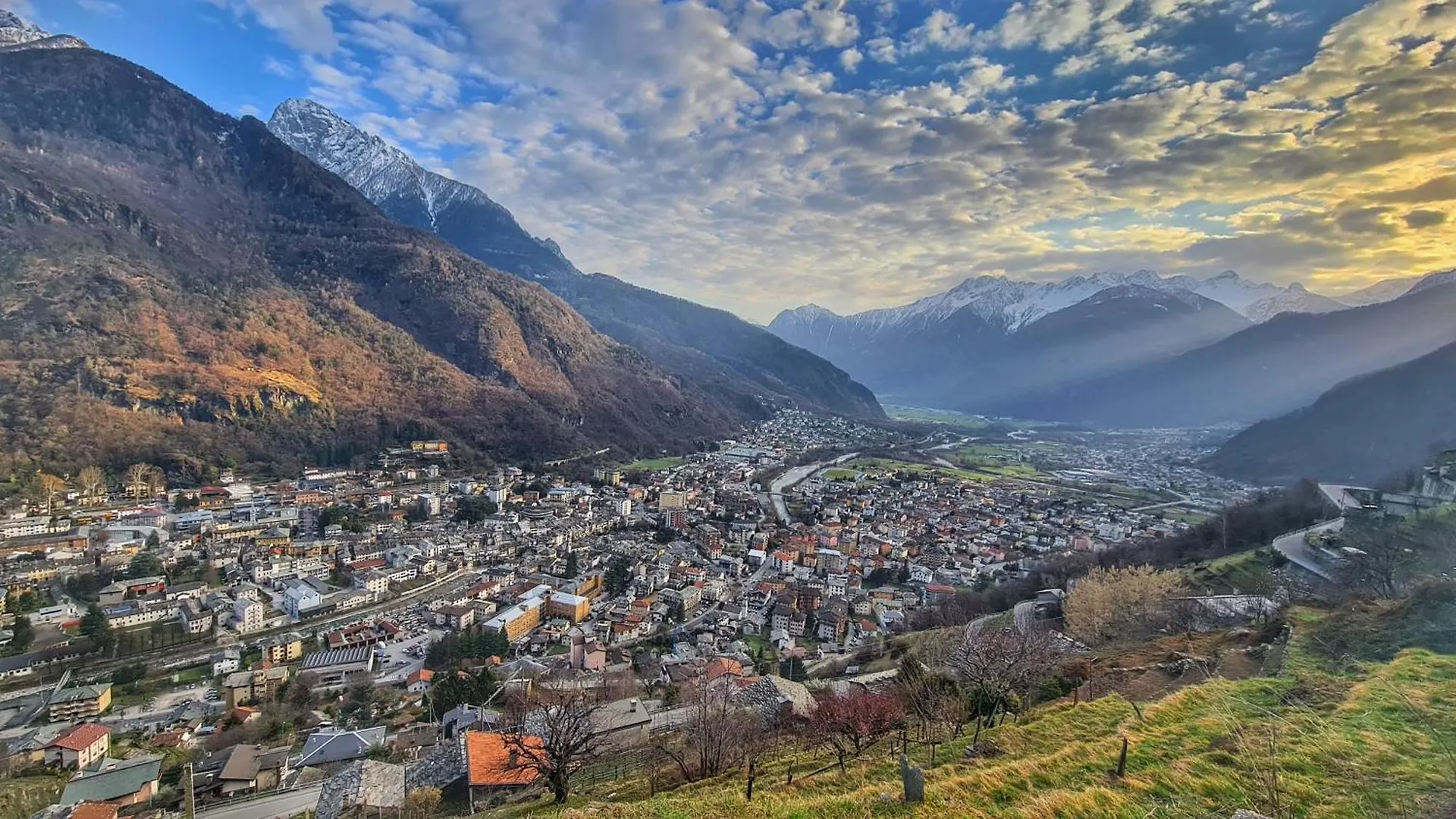 Homestay Casa Alce Apartment Chiavenna